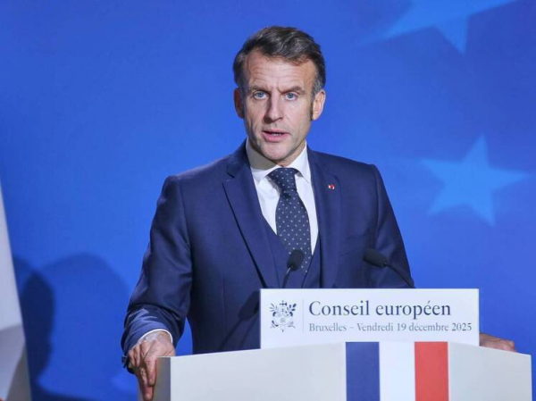 Макрон заявил, что намерен оставаться на посту президента до последней секунды