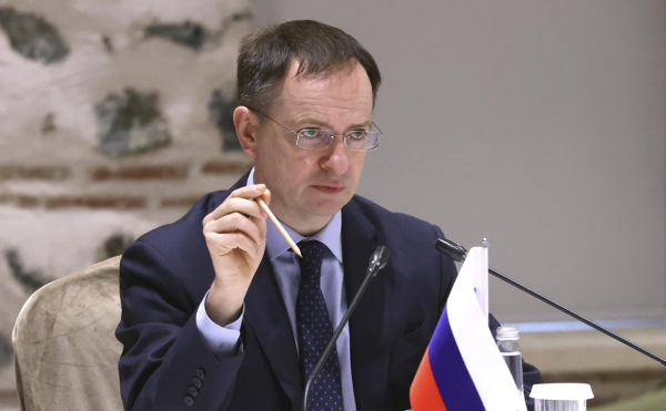 
                    Уиткофф рассказал об итогах первого дня переговоров Москвы и Киева
                
