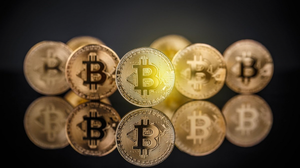 
                    Аналитик поразмышлял на тему дна биткоина в этом медвежьем цикле                