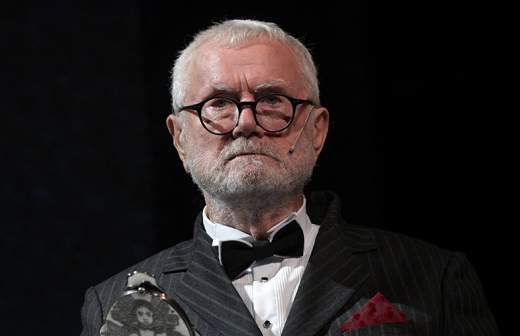 
                    Народный артист России Юрий Смирнов умер в возрасте 87 лет

        