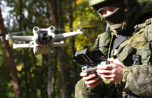 Правительство РФ одобрило призыв резервистов для операций за пределами страны
Правительство РФ одобрило призыв резервистов для операций за пределами страны
