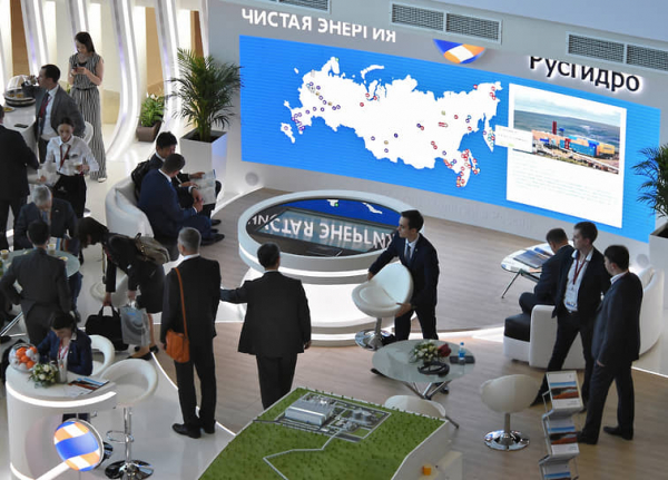
                Скупой январь
            