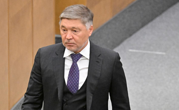 
                    Прокуратура выявила контроль криминала над системой бронирования Leonardo
                