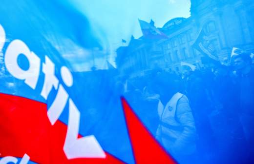 
                    В АдГ допустили приход партии к власти к 2029 году

        