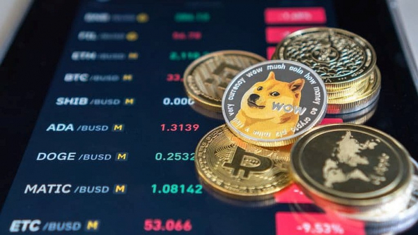 Dogecoin вырос на 14% за 24 часа на новостях о первом в США DOGE-ETF
Dogecoin вырос на 14% за 24 часа на новостях о первом в США DOGE-ETF