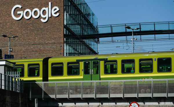 Суд взыскал с Google Ireland более ₽160 млрд в пользу российской «дочки»
Суд взыскал с Google Ireland более ₽160 млрд в пользу российской «дочки»