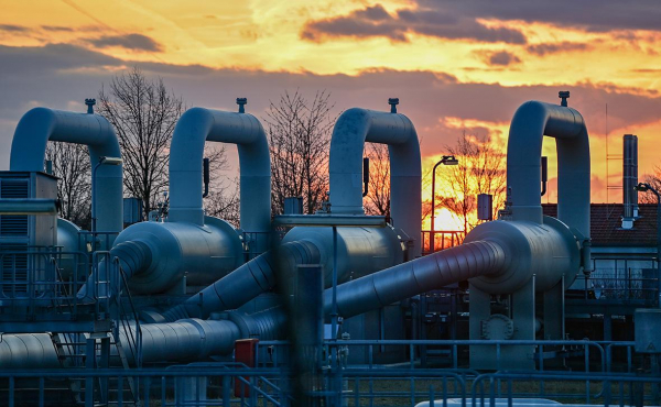 
                    FT заявила о планах США убрать из ЕС российский газ до последней молекулы
                