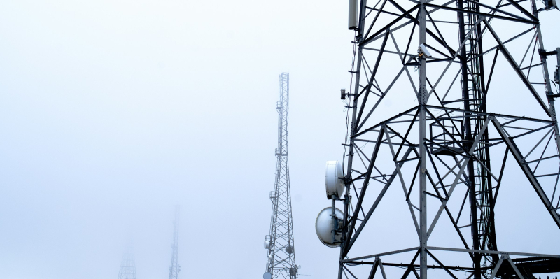 5G официально запустили в&nbsp;России &mdash; но с&nbsp;iPhone подключиться не выйдет