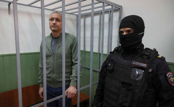 
                    Суд частично удовлетворил иск об изъятии имущества Тимура Иванова
                