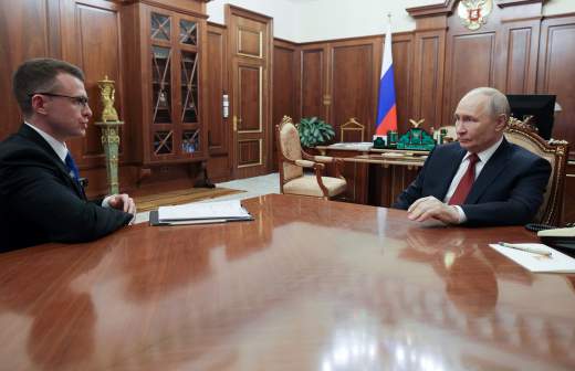 
                    Путин выразил уверенность в поддержке Минском проведения переговоров РФ и Украины

        