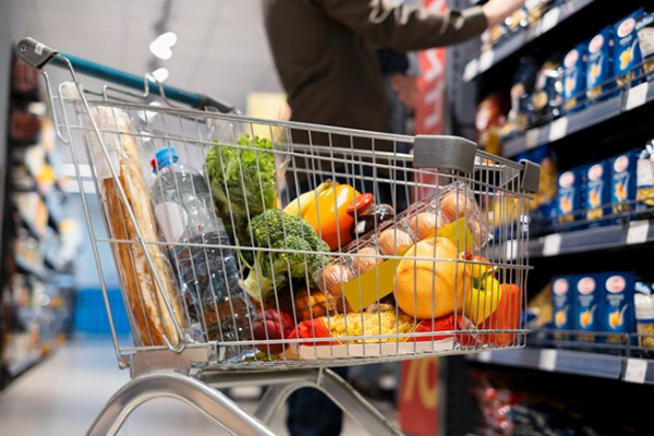 Росстат зафиксировал снижение цен на на плодоовощную продукцию Росстат зафиксировал снижение цен на на плодоовощную продукцию