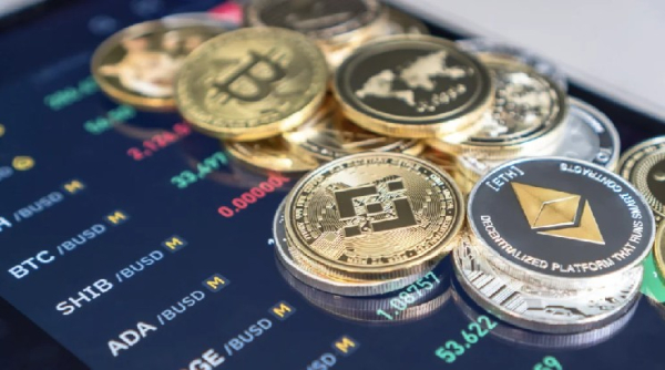 Раскрыты транзакции крупных инвесторов за прошедшую неделю: они продали биткоины (BTC) и эфириум (ETH) и купили эти четыре альткоина!