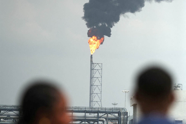 ЕС отложил ввод новых экологических требований для поставщиков нефти и газа. Что это значит для российского экспорта
