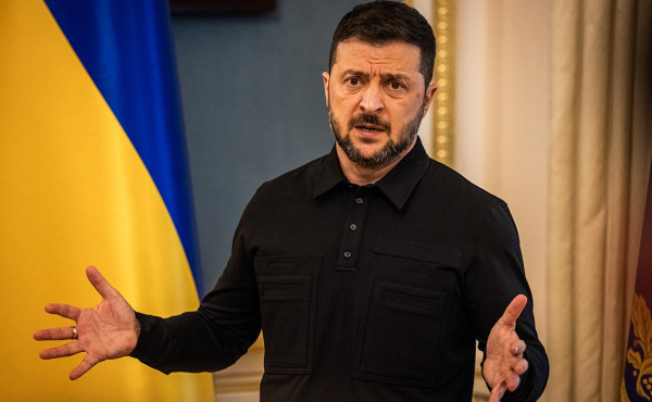 
                    ZN узнала, что Зеленскому сообщили о подозрении против Ермака в коррупции
                