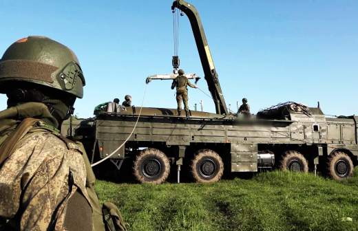 Армия России ударила по объектам ТЭК и транспортной инфраструктуры Украины
Армия России ударила по объектам ТЭК и транспортной инфраструктуры Украины