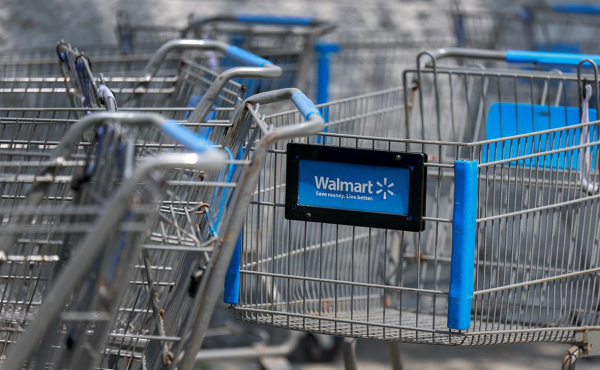 
                    Walmart стала первым триллионером среди розничных сетей
                