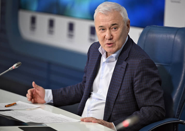 Депутат Аксаков: с 1 сентября россияне смогут получать зарплату в цифровом рубле
Депутат Аксаков: с 1 сентября россияне смогут получать зарплату в цифровом рубле