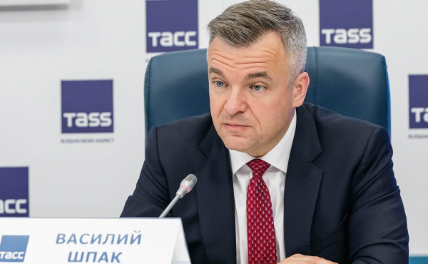 
                    В Минпромторге заявили о &laquo;монетизации доверия&raquo; на платформах
                