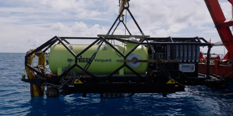 Американский стартап Deep построил на дне океана жилую капсулу для учёных