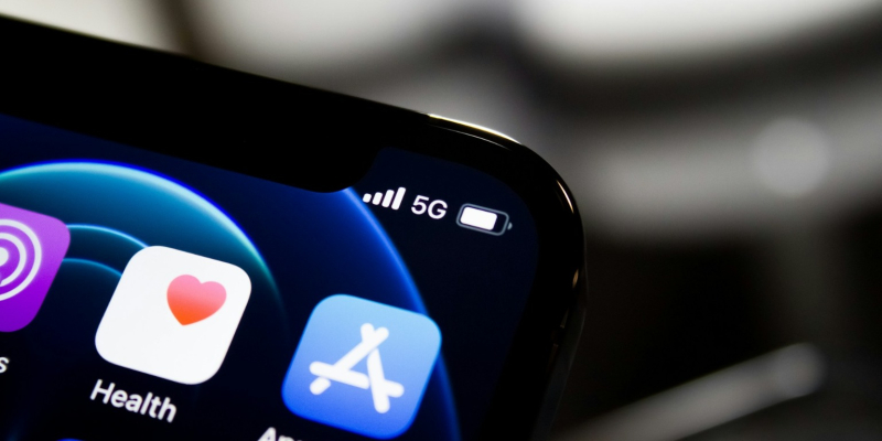 &laquo;Большой четвёрке&raquo; разрешили разворачивать 5G в&nbsp;России
