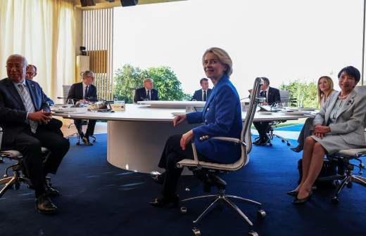 Бывшая пресс-секретарь Зеленского осудила G7 за продолжение конфликта на Украине
Бывшая пресс-секретарь Зеленского осудила G7 за продолжение конфликта на Украине