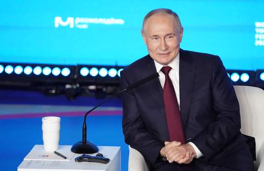 
                    Путин обсудил с главой &laquo;Сириуса&raquo; Шмелевой наращивание международного сотрудничества

        
