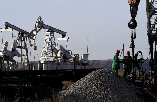 
                    В минфине США назвали преимущества смягчения мер против нефти из РФ

        