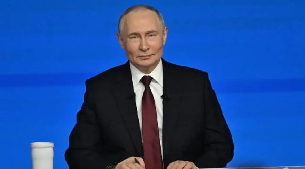 Путин велел разъяснить россиянам преимущества цифрового рубля Путин велел разъяснить россиянам преимущества цифрового рубля