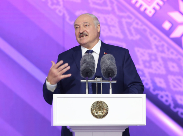 Лукашенко дал землякам ценный совет, как обойти россиян