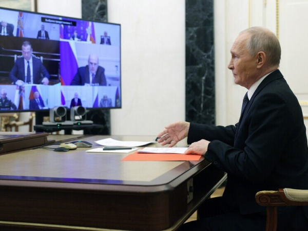 Президент России обсудил с Совбезом IT-преступления