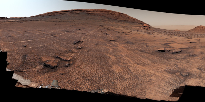 Ровер Curiosity нашёл на Марсе масштабное &laquo;море многоугольников&raquo;