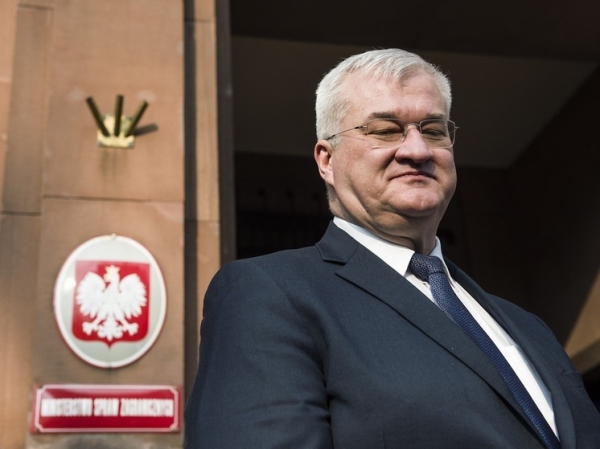 Wirtualna Polska: Сибига поедет в Польшу, чтобы предложить &laquo;совместного героя&raquo;
